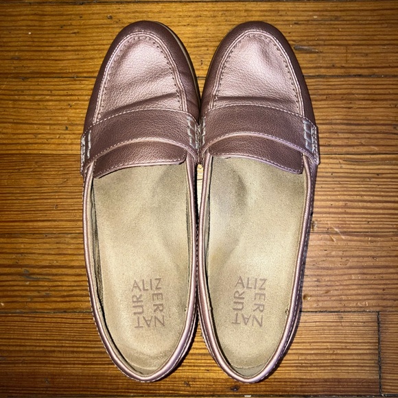 Naturalizer Loafers - Picture 2 of 7